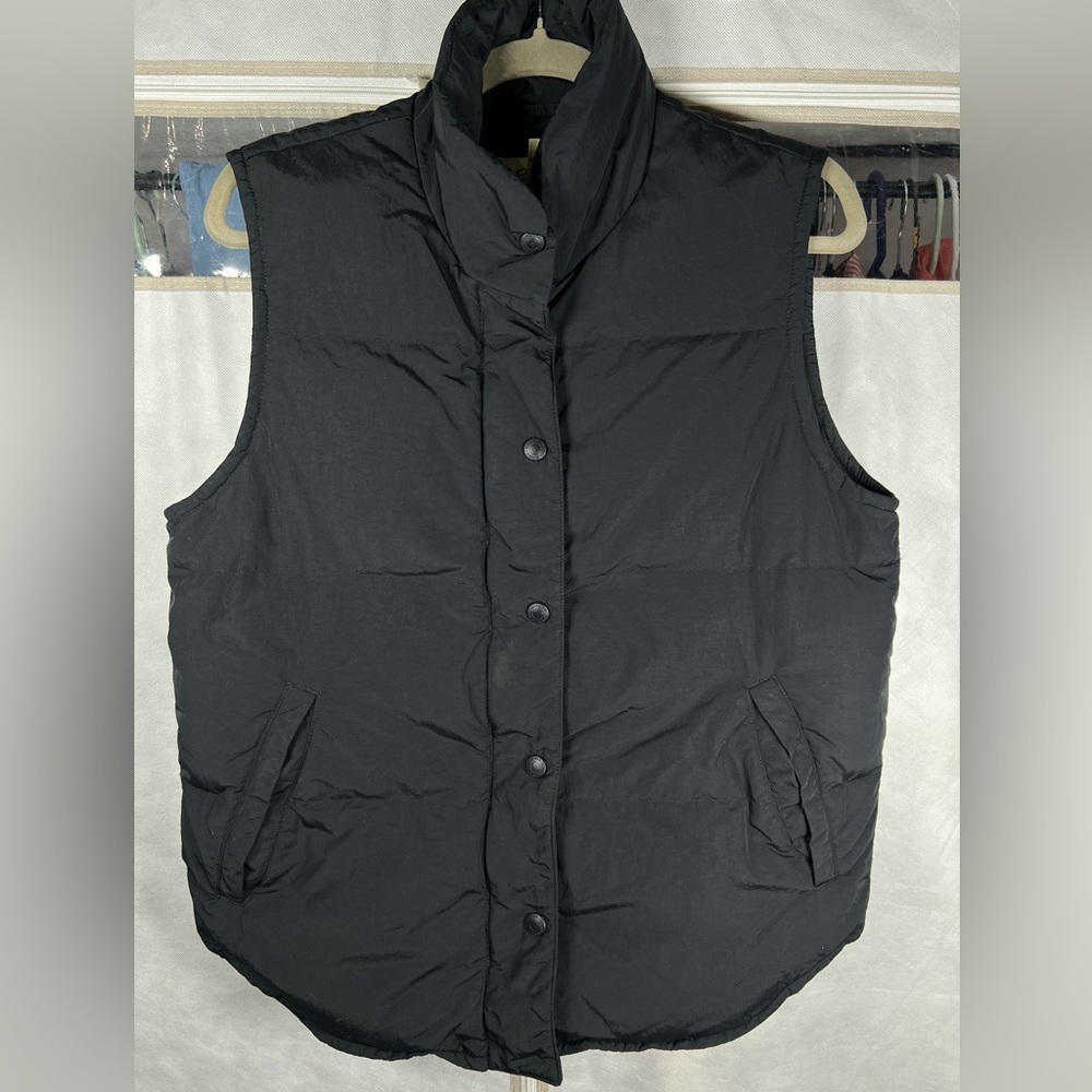 Eddie Bauer Puffer Vest Womens Small Black Goose Down Full Zip Snaps Quilted